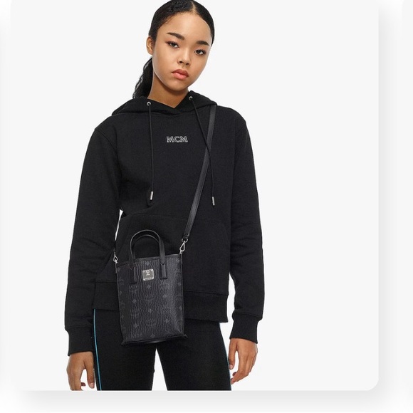 MCM cross body bag - Picture 2 of 3